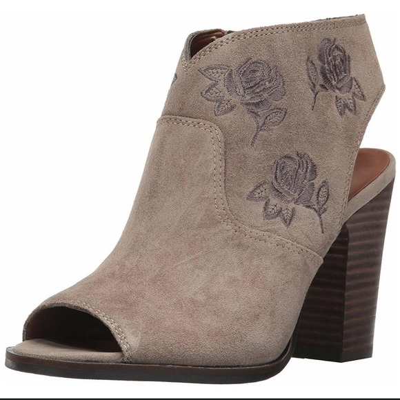 Lucky Brand Listana Boho Embroidered Peep Toe Taupe Heeled Ankle Booties - Picture 4 of 16